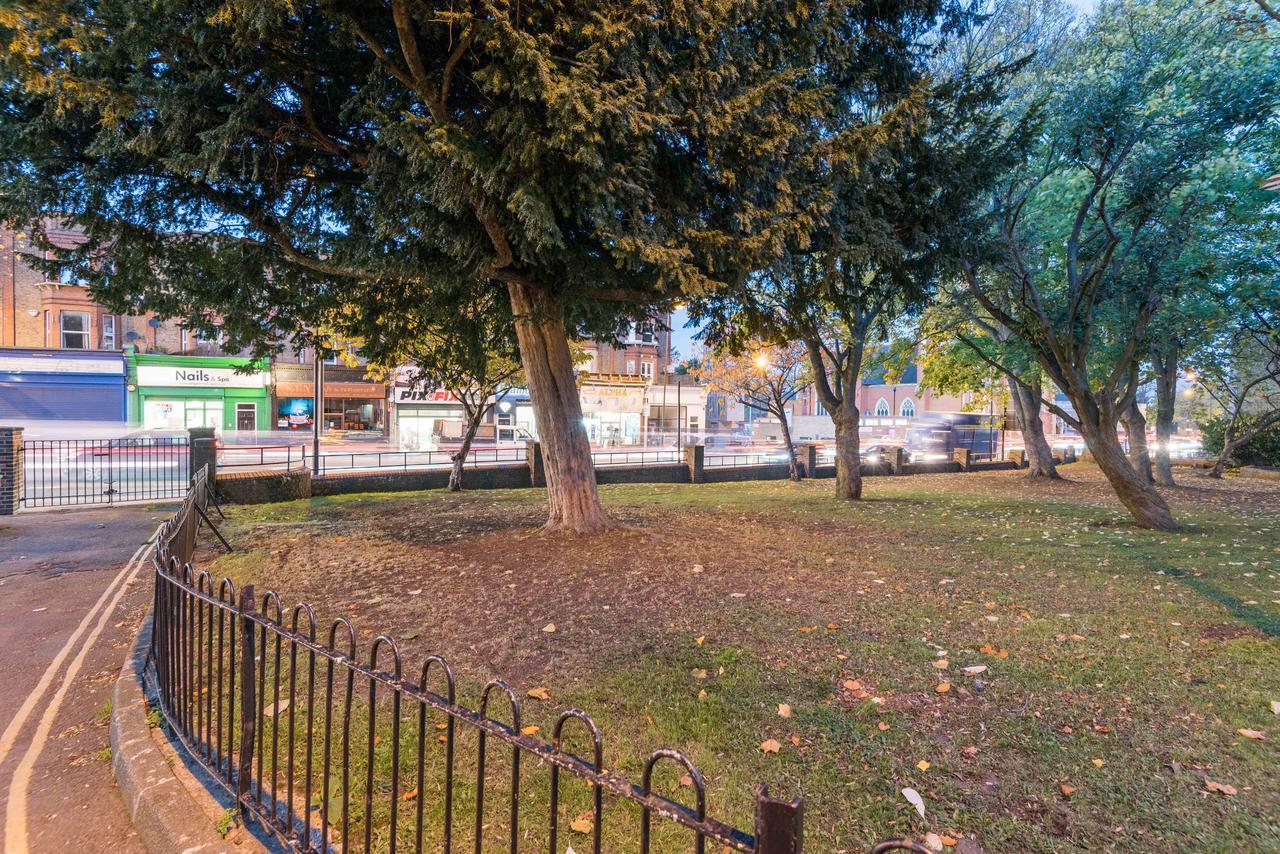 Appartamento Comfortable In Wandsworth *